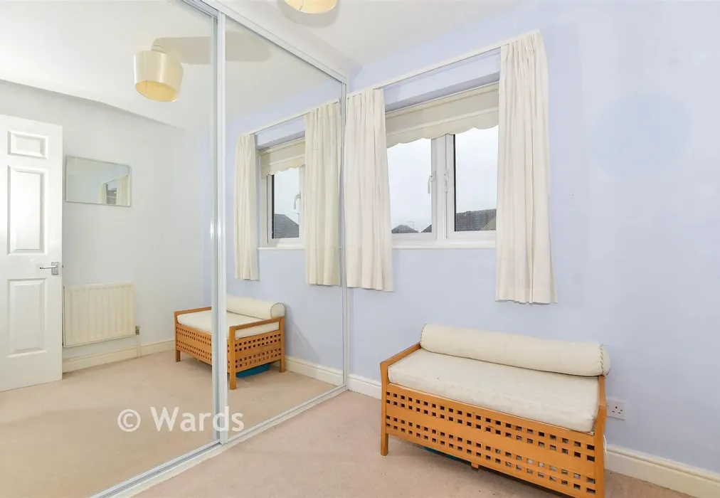 Bedroom 4 - Halfpenny Close, Barming, Maidstone, Kent - Wards of Kent
