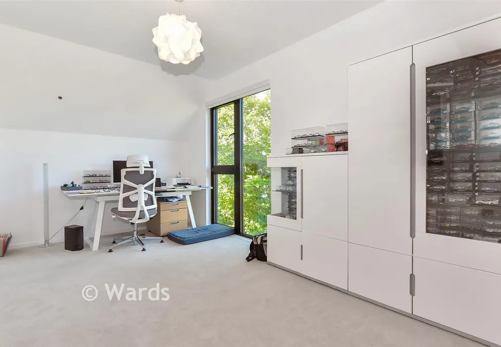 Bedroom 2 - Burgess Fields, Lenham Heath, Maidstone, Kent - Wards of Kent