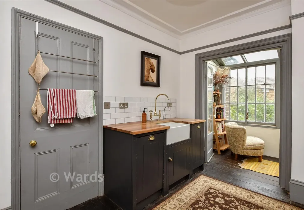 Kitchen - Grange Road, Ramsgate, Kent - Wards of Kent