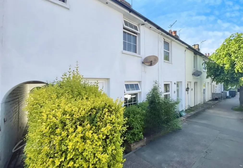 front priory - Priory Street Tonbridge TN9 - Wards of Kent