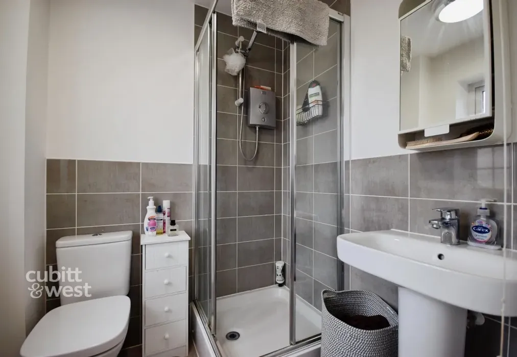 10 Kilham Way - 8 - Kilham Way Ferring BN12 - Wards of Kent