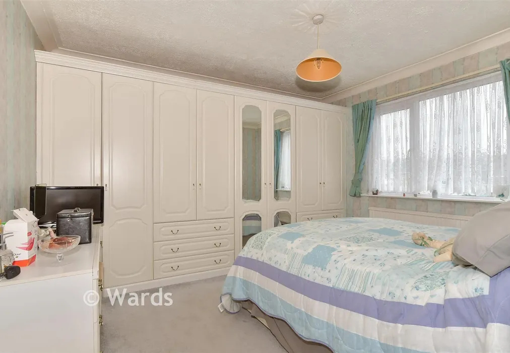 Bedroom 2 - High Street, Rainham, Gillingham, Kent - Wards of Kent