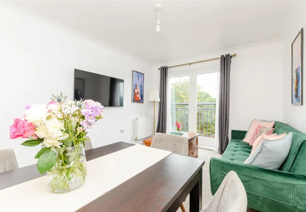 Kitchen/Lounge - Esparto Way, Dartford, Kent - Wards of Kent