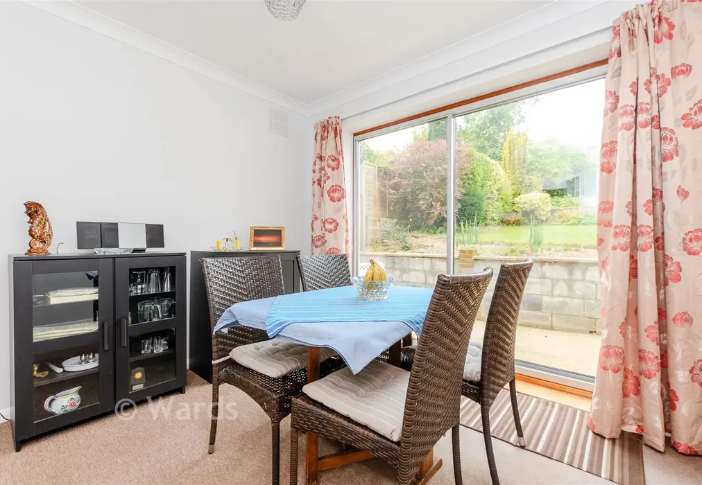 Dining Room - The Tideway, Rochester, Kent - Wards of Kent