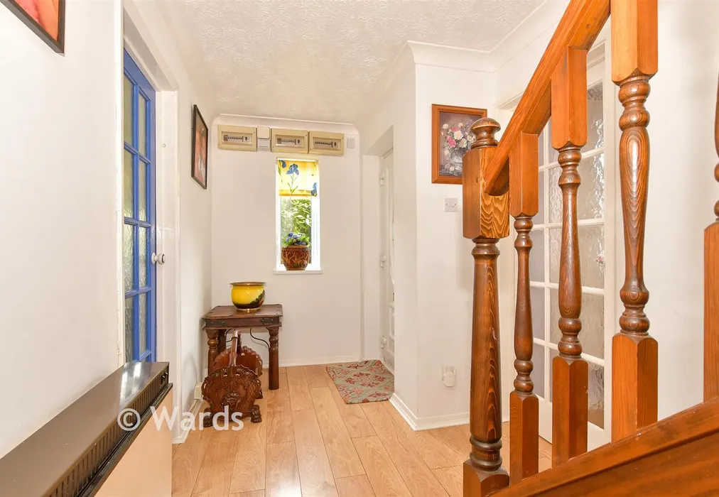 Hallway - Vale Road, Northfleet, Gravesend, Kent - Wards of Kent