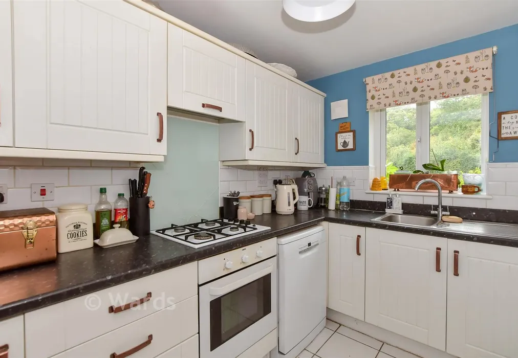 Kitchen - Thomas Rider Way, Boughton Monchelsea, Maidstone, Kent - Wards of Kent