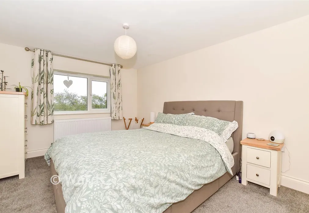 Bedroom 2 - Dig Dog Lane, Frittenden, Cranbrook, Kent - Wards of Kent
