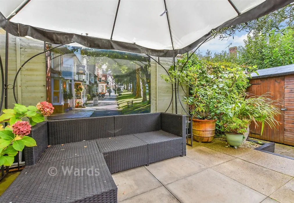 Patio / Decking - Three Fields Road, Tenterden, Kent - Wards of Kent