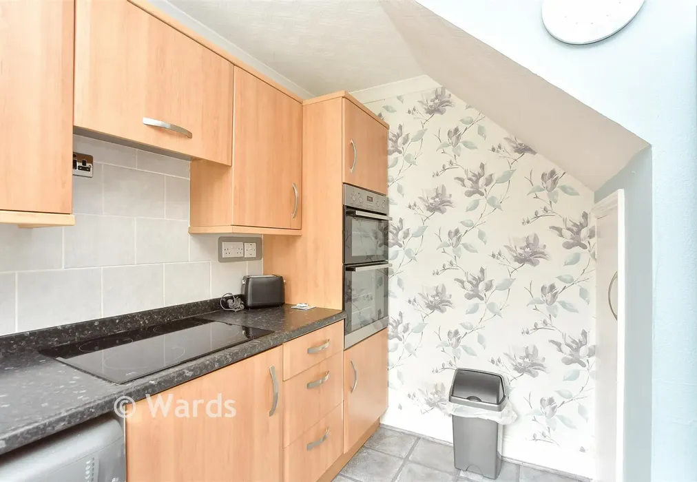 Kitchen - Wilmington Way, Gillingham, Kent - Wards of Kent
