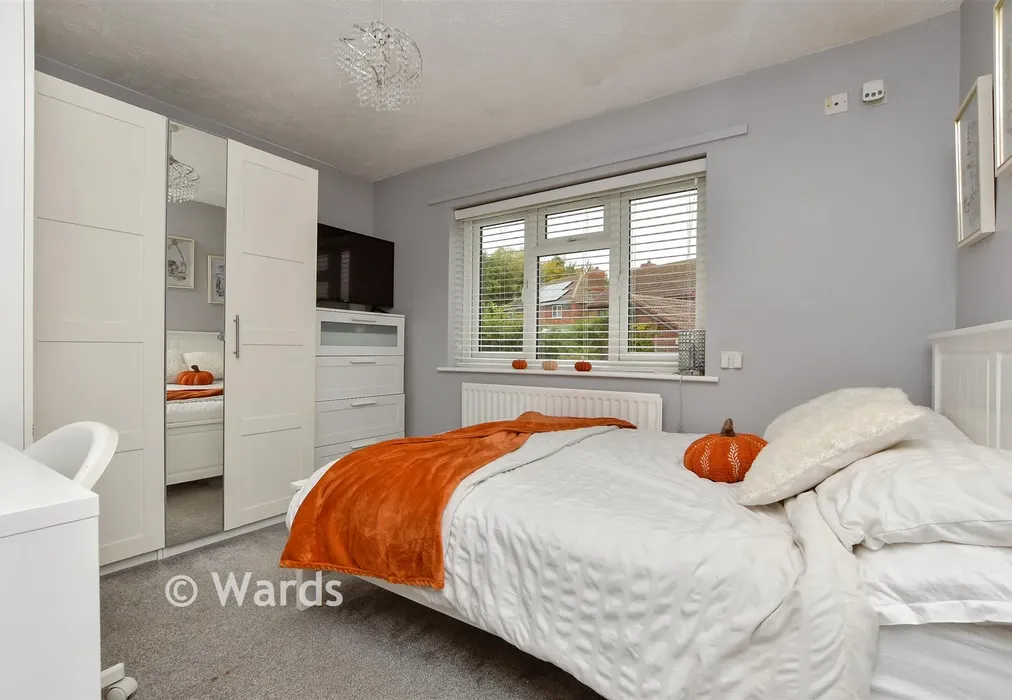 Bedroom 2 - Cinnabar Drive, Sittingbourne, Kent - Wards of Kent