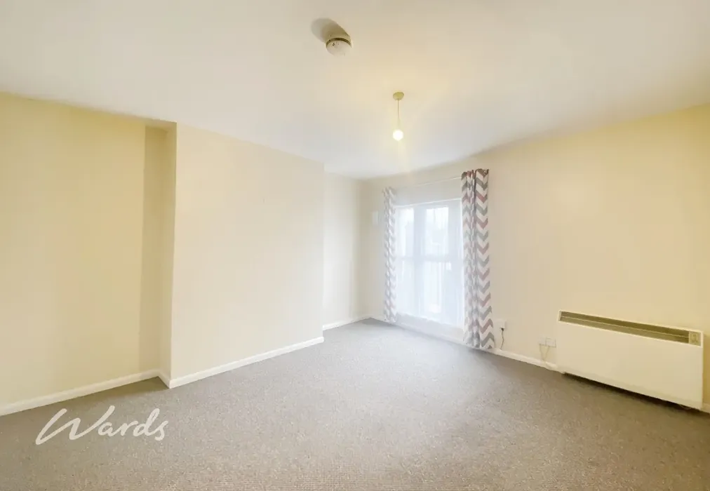 Bedroom/Living Space - Old Tovil Road Maidstone ME15 - Wards of Kent