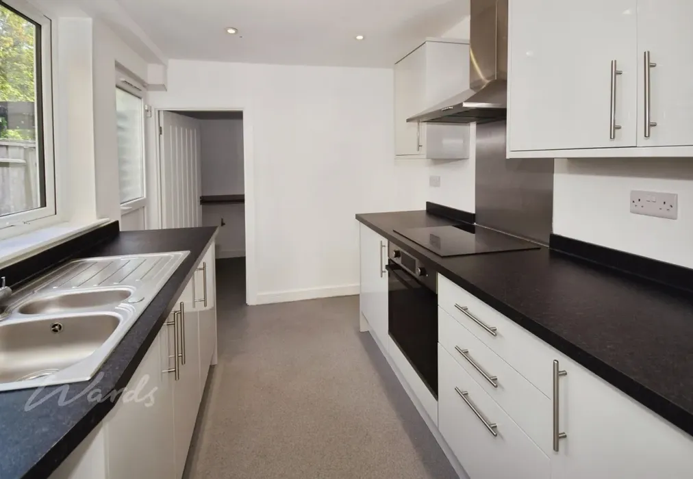 dale kitchen - Dale Street Chatham ME4 - Wards of Kent