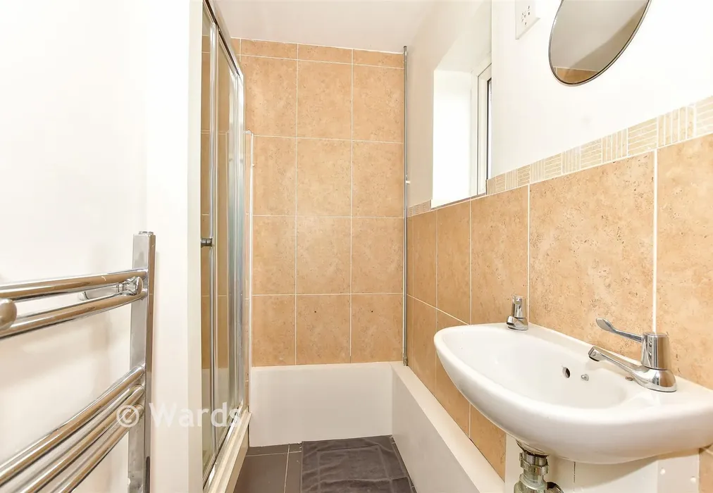 En-Suite Shower Room - Summerfield Avenue, Whitstable, Kent - Wards of Kent