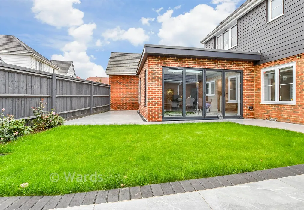 Rear Garden - Utah Road, Paddock Wood, Tonbridge, Kent - Wards of Kent