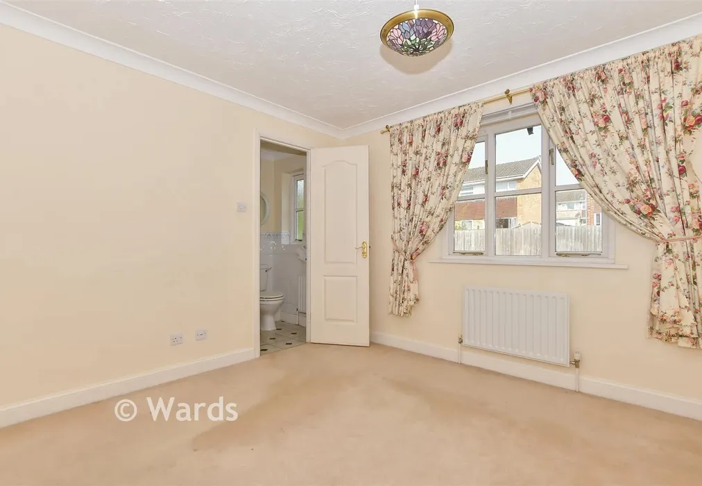Bedroom 1 - Grenadier Close, Bearsted, Maidstone, Kent - Wards of Kent