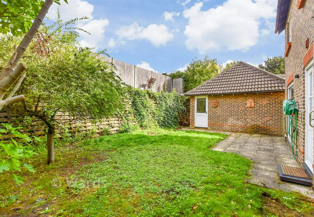 Rear Garden - Grenadier Close, Bearsted, Maidstone, Kent - Wards of Kent
