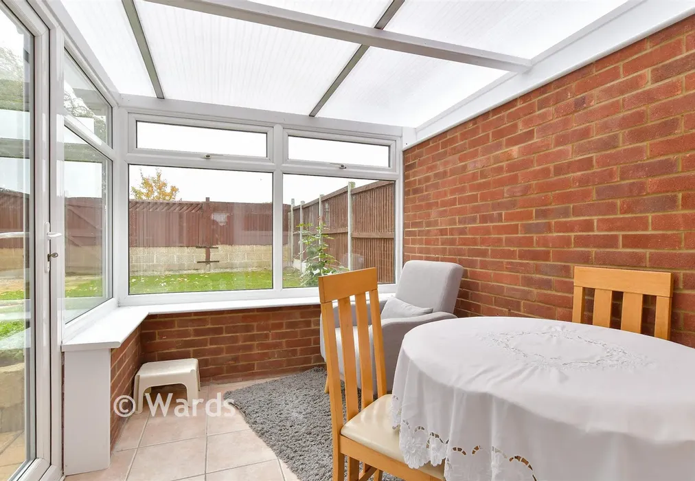 Conservatory - Goodwood Close, High Halstow, Rochester, Kent - Wards of Kent