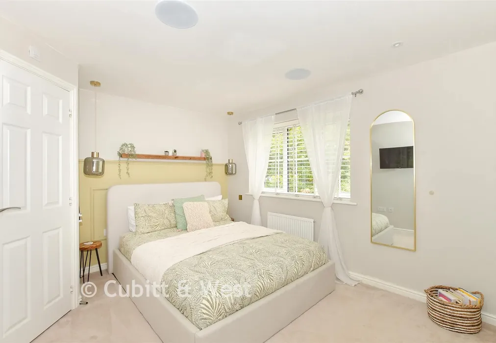 Bedroom 1 - Atlas Crescent, Burgess Hill, West Sussex - Wards of Kent