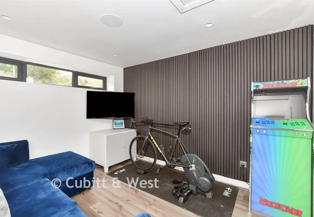 Room 1 - Atlas Crescent, Burgess Hill, West Sussex - Wards of Kent