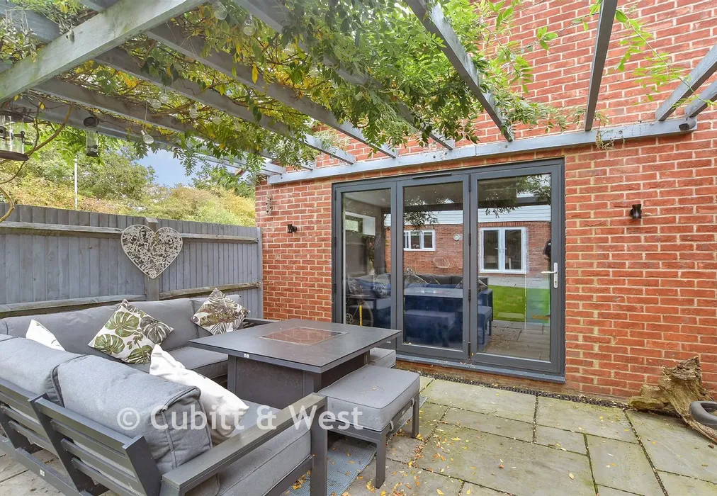 Rear Garden - Atlas Crescent, Burgess Hill, West Sussex - Wards of Kent