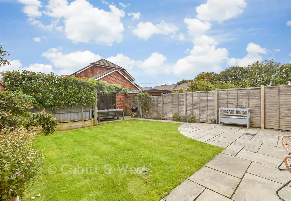 Rear Garden - Atlas Crescent, Burgess Hill, West Sussex - Wards of Kent