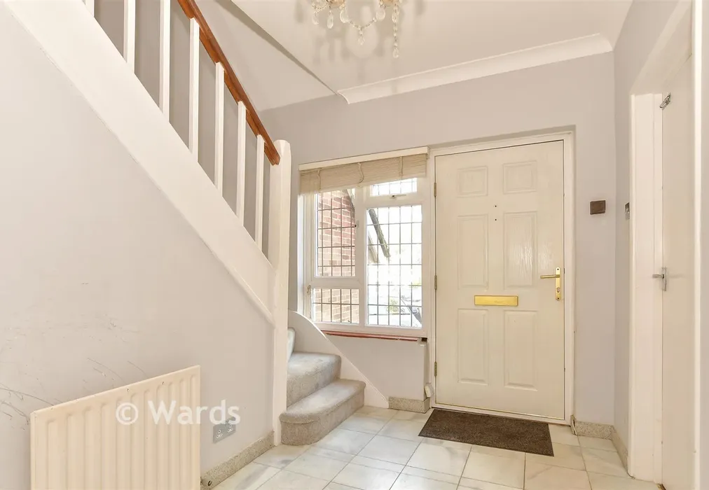 Hallway - Station Road, Eynsford, Dartford, Kent - Wards of Kent