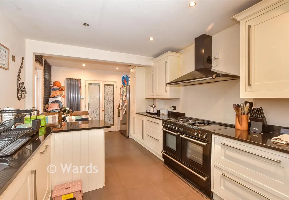 Kitchen/Breakfast Room - Magazine Road, Ashford, Kent - Wards of Kent