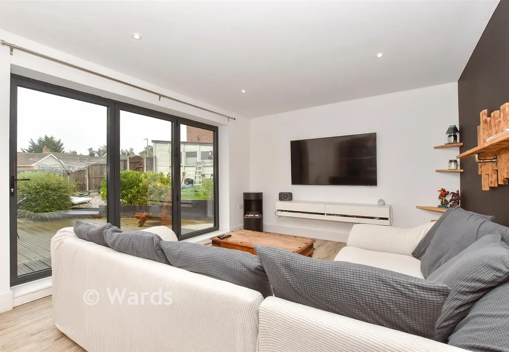Lounge/ Diner/ Kitchen - Hillcroft Road, Herne Bay, Kent - Wards of Kent