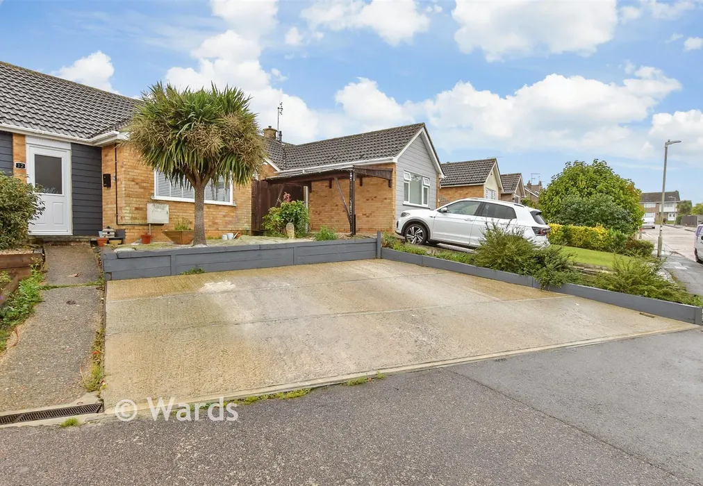 Driveway/Parking - Hillcroft Road, Herne Bay, Kent - Wards of Kent