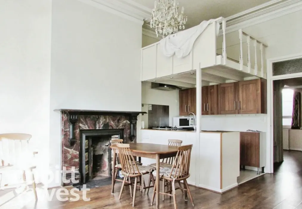  - AVAILABLE WITH NO DEPOSIT Western Parade Southsea PO5 - Wards of Kent