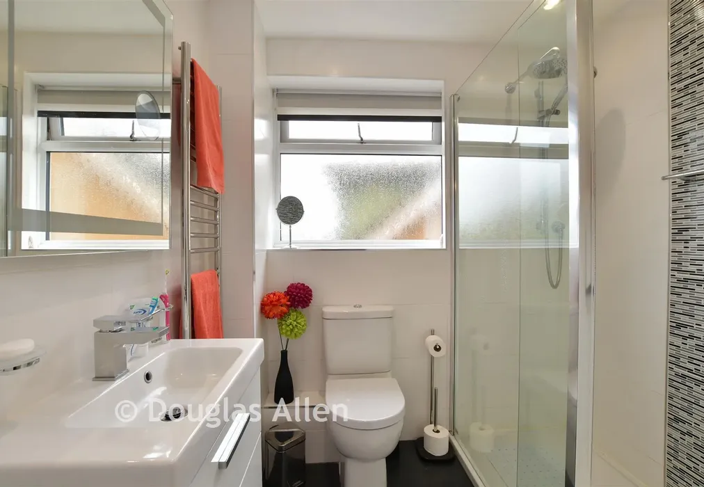 Shower Room - Ozonia Avenue, Wickford, Essex - Wards of Kent