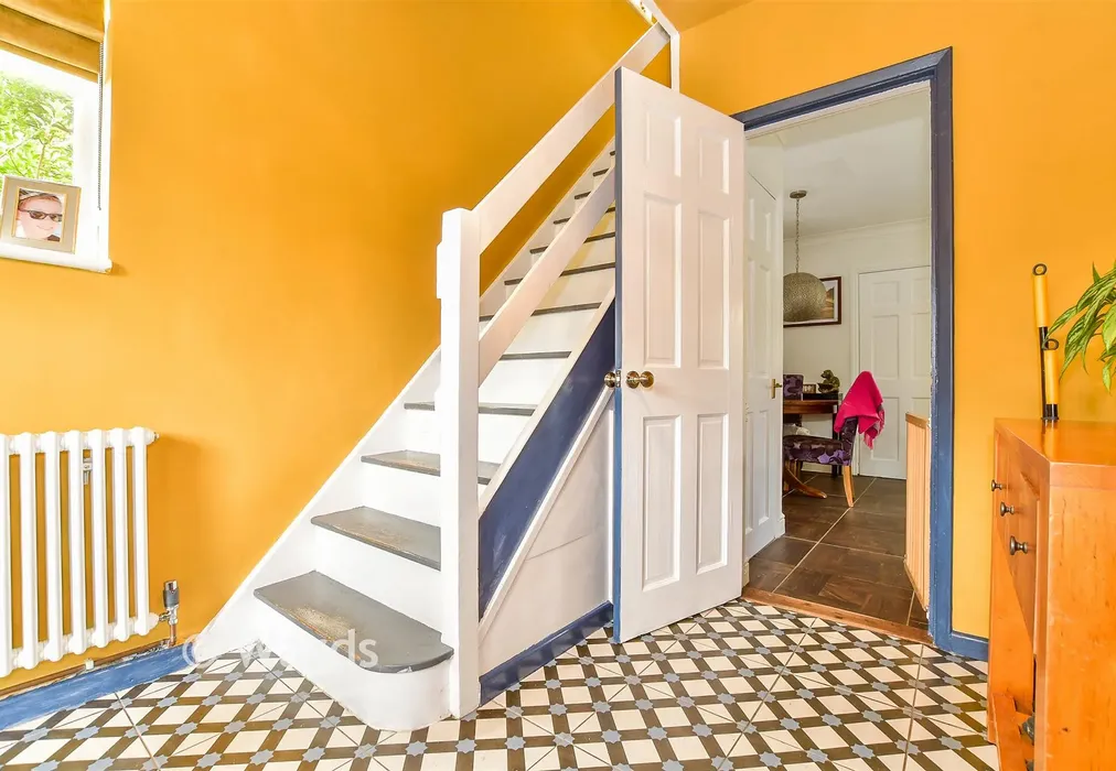 Hallway - Marshalls Land, St Michaels, Tenterden, Kent - Wards of Kent