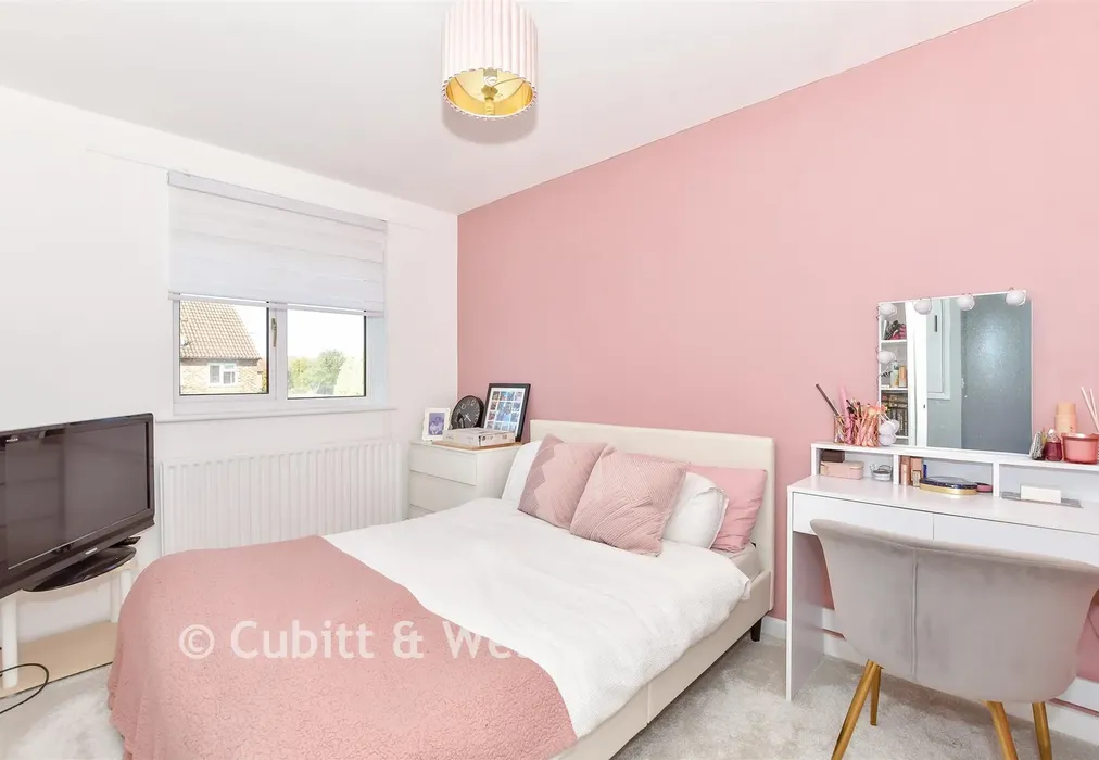 Bedroom 2 - Dinsdale Gardens, Rustington, West Sussex - Wards of Kent