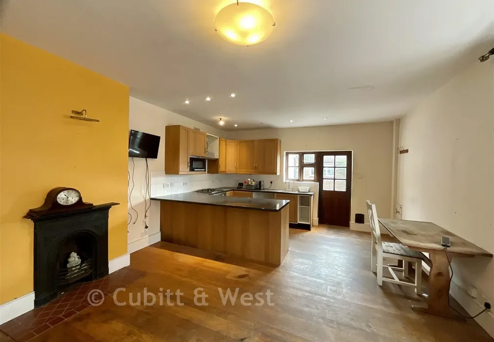 New Kitchen/Diner 2 - York Road, Littlehampton, West Sussex - Wards of Kent