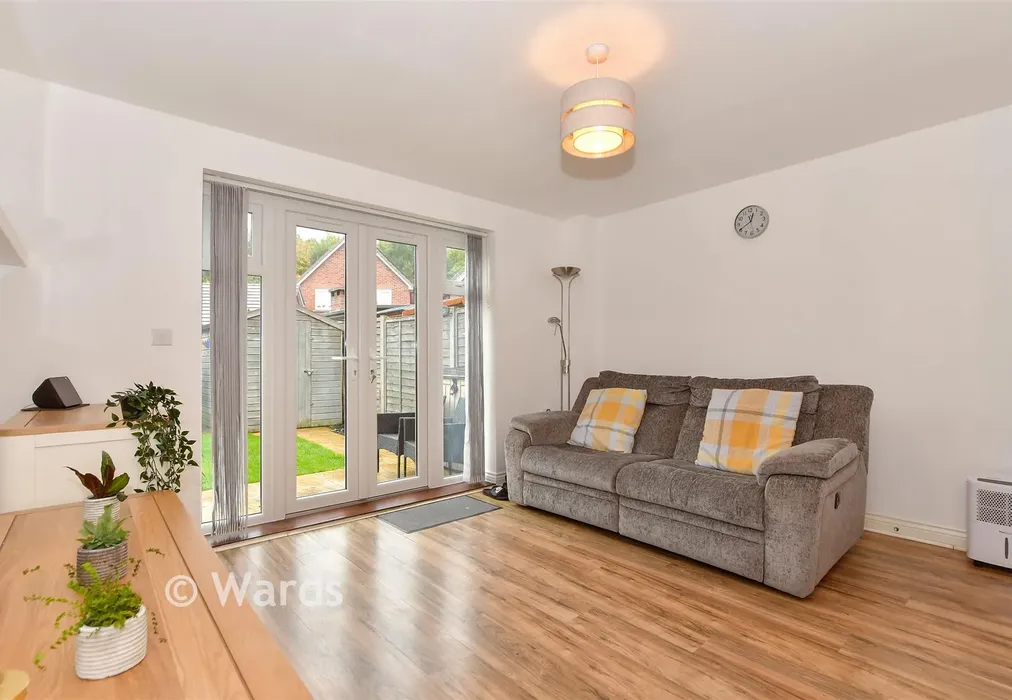 Lounge/Diner - Perrin Road, Maidstone, Kent - Wards of Kent