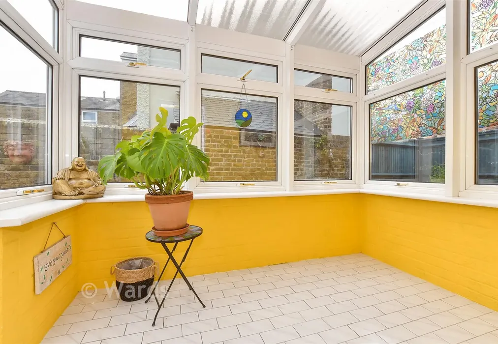 Conservatory - Blenheim Road, Deal, Kent - Wards of Kent
