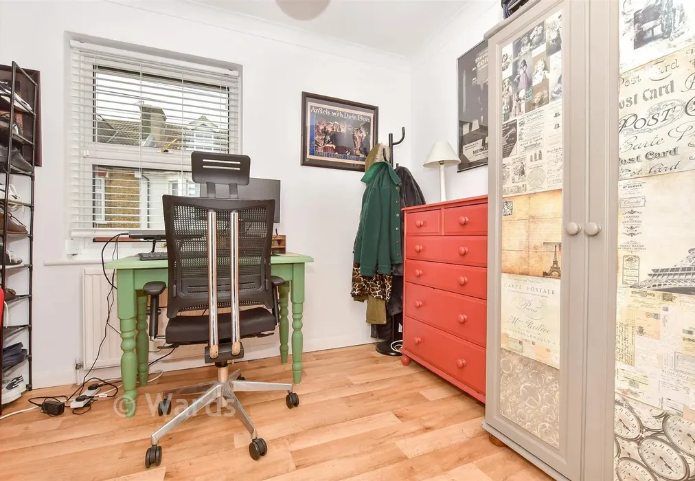 Bedroom 2 - Blenheim Road, Deal, Kent - Wards of Kent