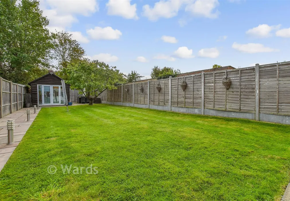 Rear Garden - Thatcher Road, Staplehurst, Kent - Wards of Kent