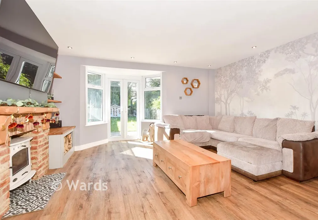 Lounge - St. Mary's Road, West Hythe, Hythe, Kent - Wards of Kent