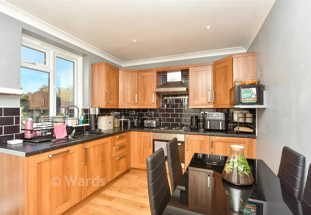 Kitchen/Diner - Coronation Crescent, Queenborough, Sheerness, Kent - Wards of Kent