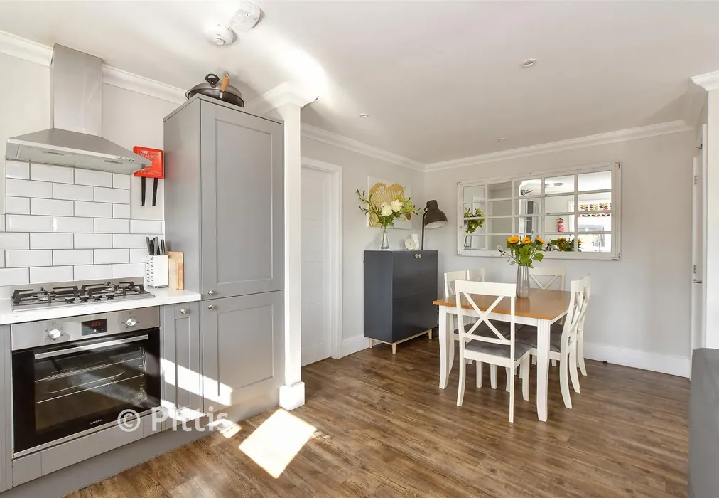 Kitchen/Dining Area - Main Road, Rookley, Ventnor, Isle of Wight - Wards of Kent