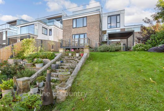 Nubia Close, Cowes, Isle of Wight - Wards of Kent