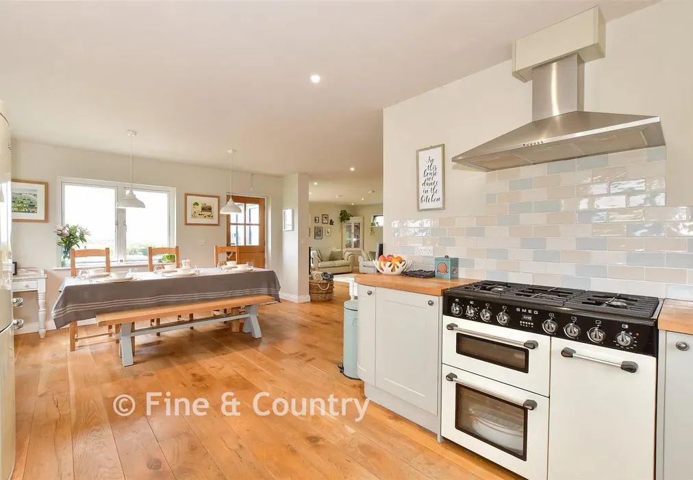Kitchen - Mersley Downs Road, Downend, Isle of Wight - Wards of Kent