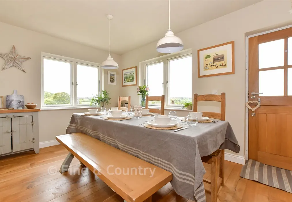 Dining Area - Mersley Downs Road, Downend, Isle of Wight - Wards of Kent