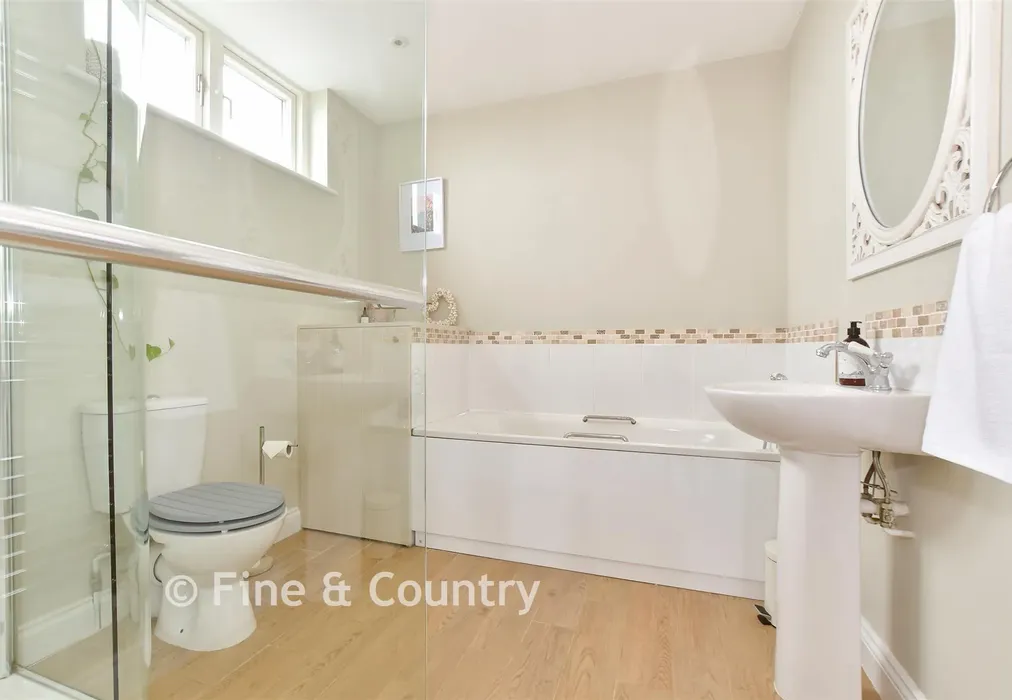 Bathroom - Mersley Downs Road, Downend, Isle of Wight - Wards of Kent