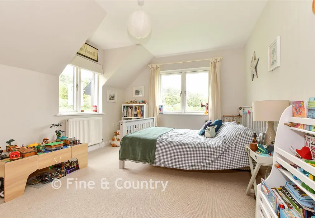 Bedroom 3 - Mersley Downs Road, Downend, Isle of Wight - Wards of Kent
