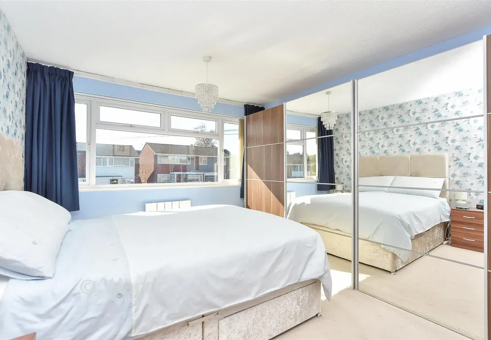 Bedroom 1 - Judd Road, Faversham, Kent - Wards of Kent