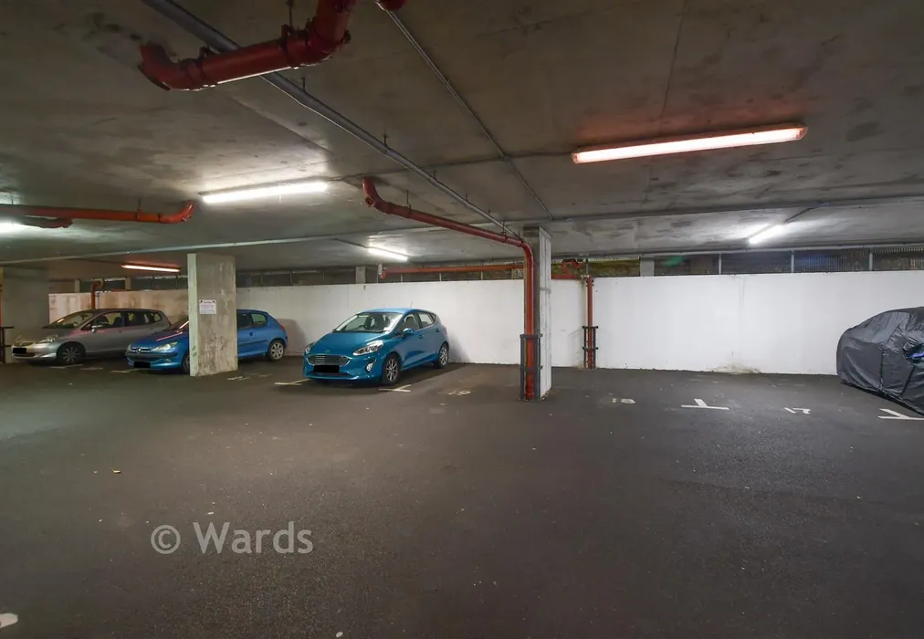 Driveway Parking - McKenzie Court, Maidstone, Kent - Wards of Kent