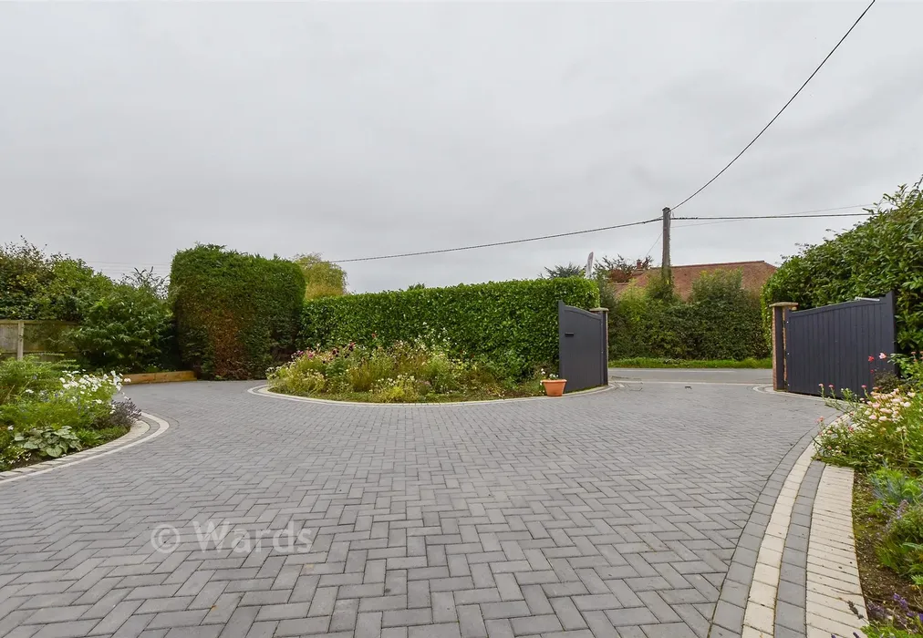 Driveway/Parking - Front Road, Woodchurch, Ashford, Kent - Wards of Kent