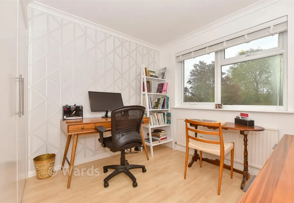 Bedroom 3 - Front Road, Woodchurch, Ashford, Kent - Wards of Kent